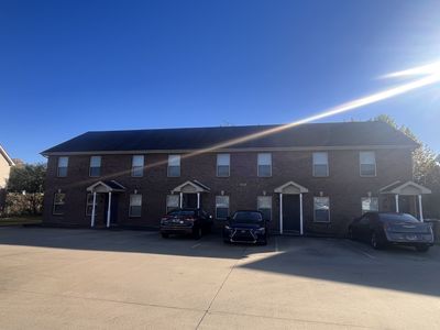 1717 Manning Dr