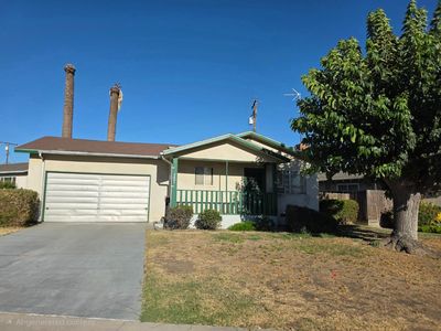 2001 N Burl Dr
