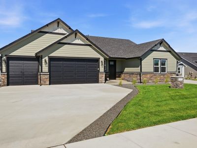 1235 N High Desert Dr