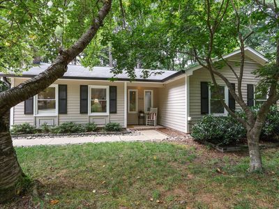 7909 Twin Oak Ct