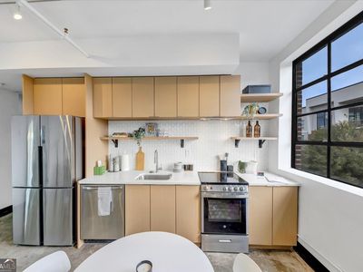 1805 Harvard Ave #205