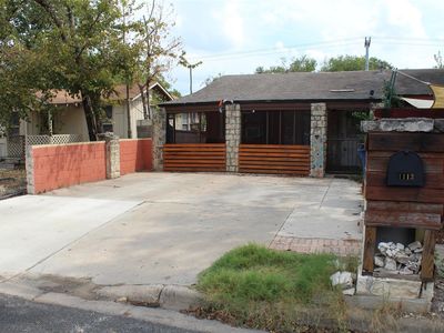 1113 Ebert Ave