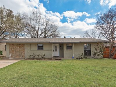 3924 Emerald Dr