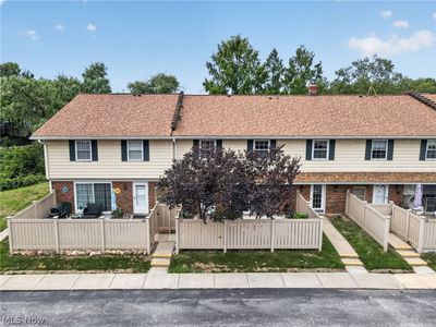 7970 Mentor Ave APT I7