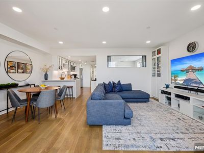 689 Luis Munoz Marin Blvd APT 703