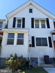 15 Walnut St