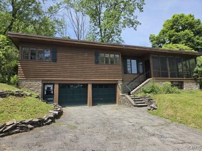 4581 Broad Rd