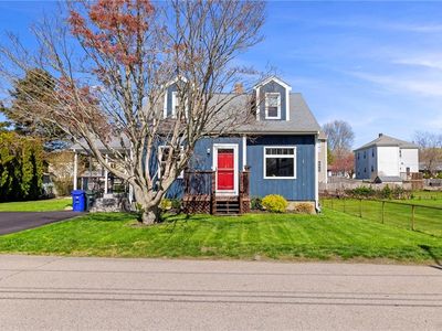 9 Mason Ave