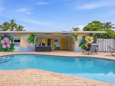 1612 NW 10th Ave