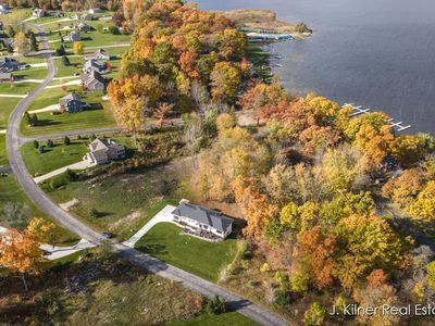 9465 Wabasis Pointe Dr NE