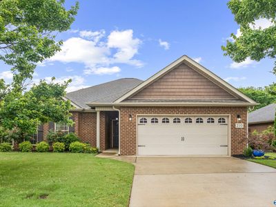 210 Wolf Creek Trl SW