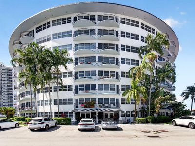 3250 NE 28th Street Unit 302