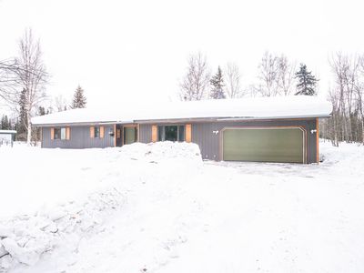 3815 Tanada Rd