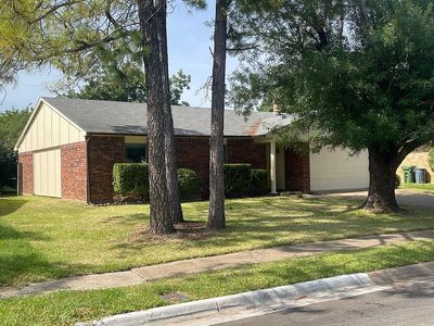 6804 Glenwood Dr