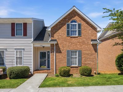 1662 York Dr