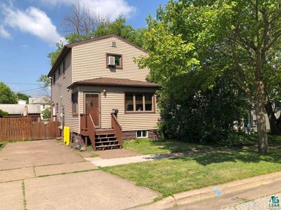 123 S 58th Ave W