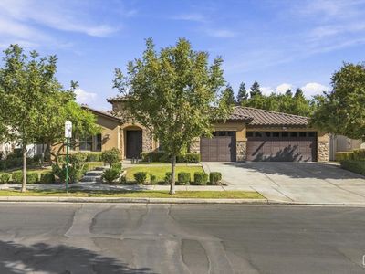 12120 Parkerhill Dr