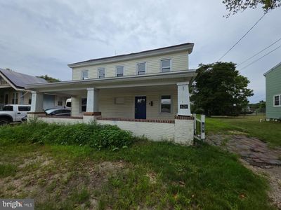 628 Main St