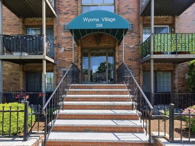 358 Broadway APT 18