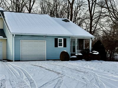 Property at 27 Pumpkin Hl, Rochester, NY