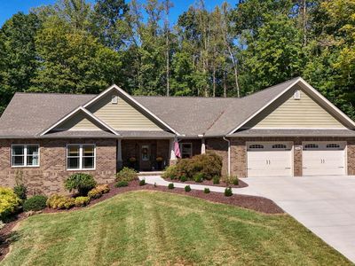113 Forest Ln N