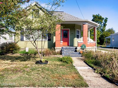 1055 Lynnhurst Ave
