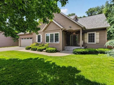 24773 Cove Trl