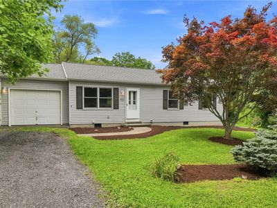 110 Woolf Ln