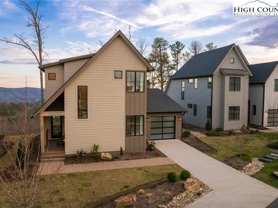 227 Calico Court