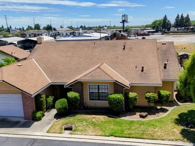 2174 Garden Circle Dr