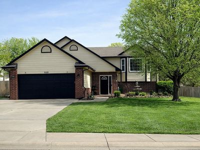 800 N Linden Ln
