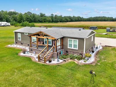7583 Highway 66