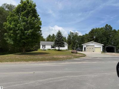1950 Vanderlip Rd