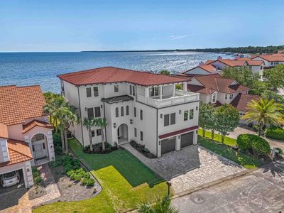 28 Baybridge Dr