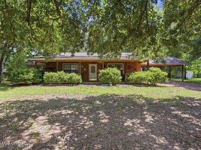 1323 Old Highway 49 S