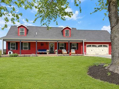 Property at 1202 Peters Dr, Saint Joseph, IL
