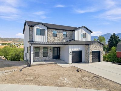 975 E Oak Creek Dr