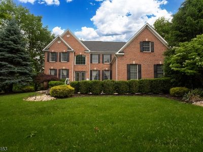 4 Windy Hill Rd