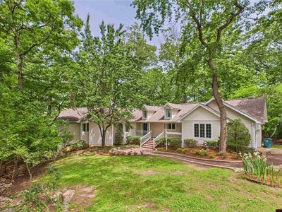 141 Walden Ln