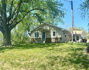 135 SE Mount Zion Rd