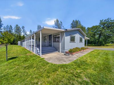 3486 Hiatt Dr