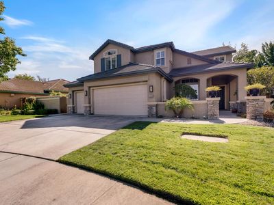 3240 Shelter Cove Ln