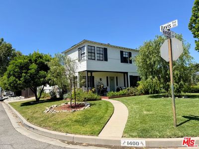 1400 Randall St