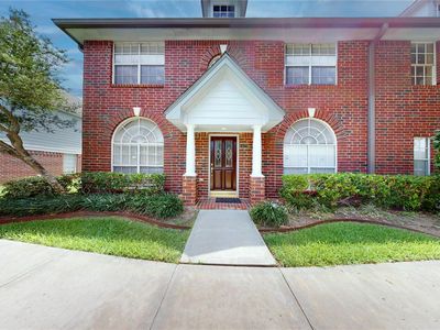 1429 N El Camino Village Dr #16