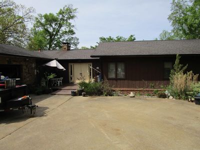 1800 Shady Grove Rd