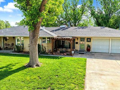 1111 Sunrise Dr