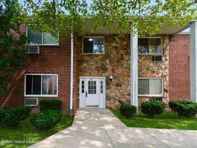29 Gadsen Pl APT 1B