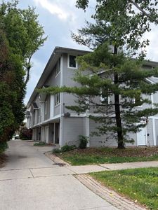 425 S Harvey Ave APT E