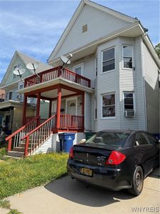 1101 Tonawanda St