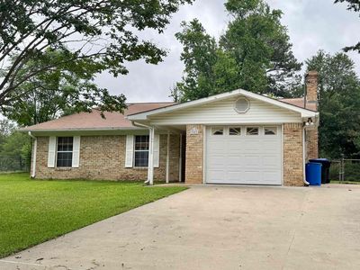 307 Locklear Ave